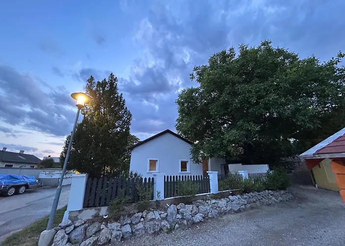 Familien Haus Neudorf bei Staatz